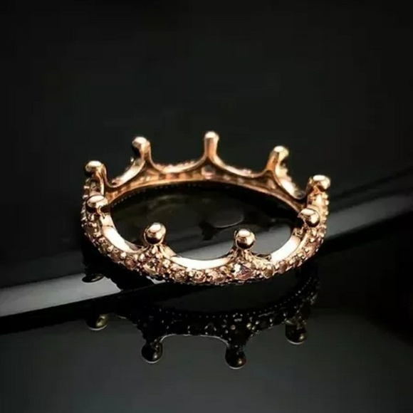 Pandora Rose Enchanted Crown pink ring. - Picture 2 of 8